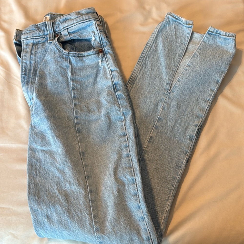 Abercrombie The 90s Straight - Ultra High Rise